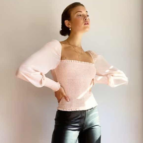 Aritzia Tops - Aritzia Wilfred Pink Smocked Puff Sleeve Saga Long Sleeve Sheer Blouse - Sz S